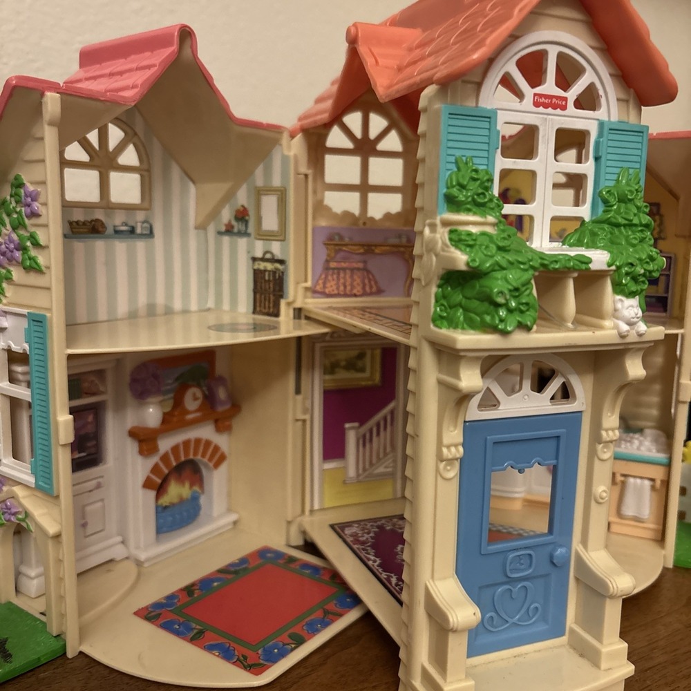 Vintage Fisher-Price Loving Family Sweet Streets Country Cottage Doll House 2000 - Picture 8 of 9